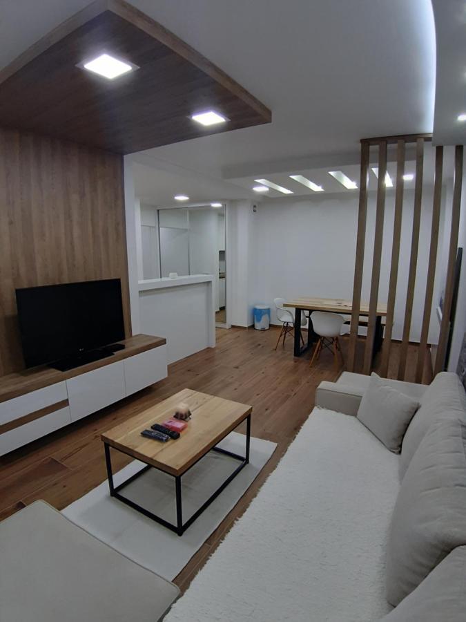 Serbian Home, Gandijeva 162 بلغراد المظهر الخارجي الصورة