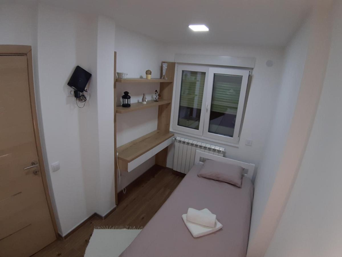Serbian Home, Gandijeva 162 بلغراد المظهر الخارجي الصورة