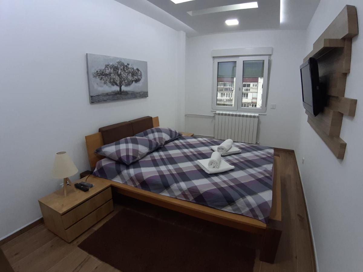 Serbian Home, Gandijeva 162 بلغراد المظهر الخارجي الصورة